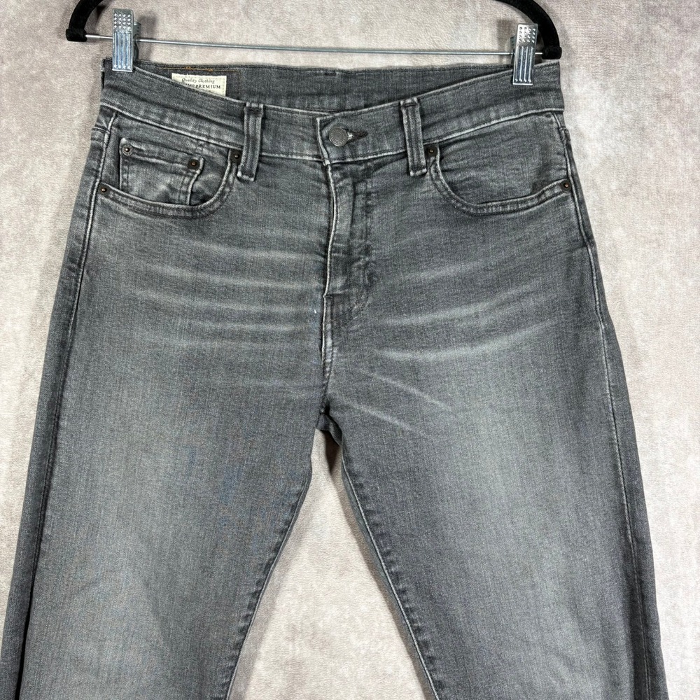 Levi's Jeans Mens 29x32 Black Washed 502 Regular Taper Premium Denim Faded Pants - Picture 2 of 13